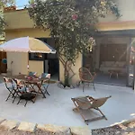 Apartman Rez De Jardin De Hyères