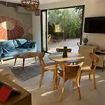 Apartamento Rez De Jardin De