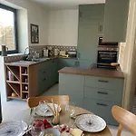 Apartamento Rez De Jardin De Hyères
