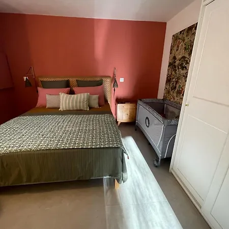 Apartamento Rez De Jardin De